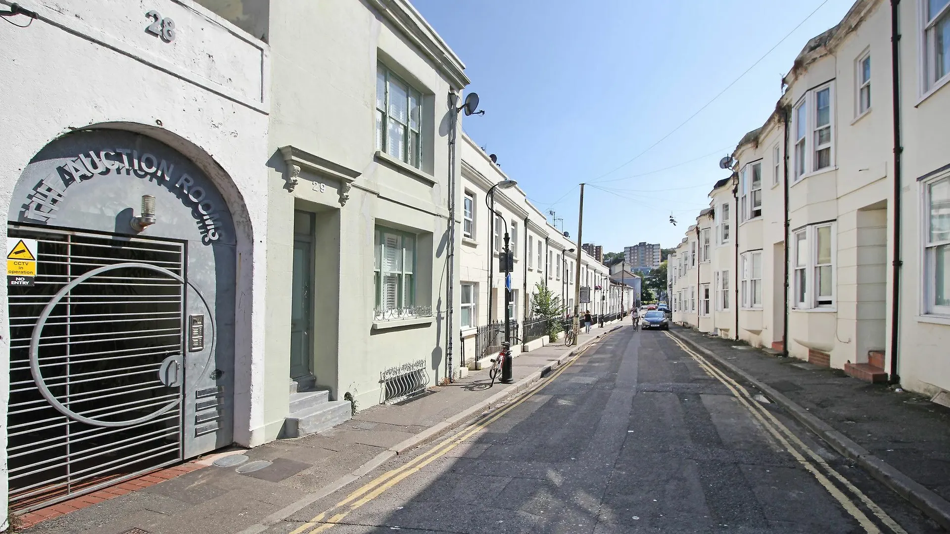 Majestic Mews Apartment With Free Parking - By My Getaways